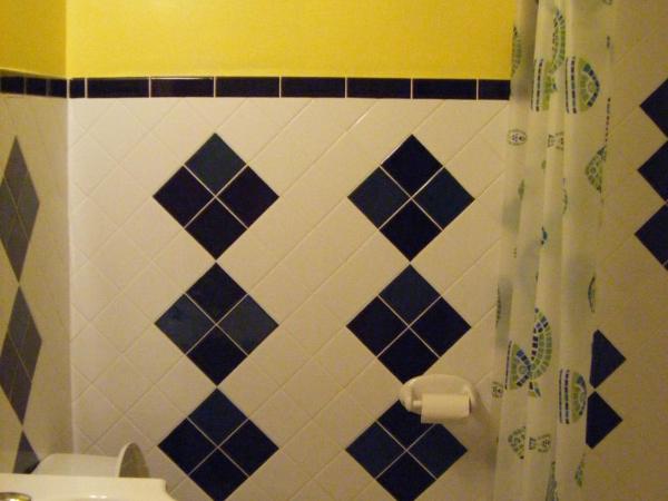 Auberge des Arts Bed and Breakfast : photo 7 de la chambre chambre lit queen-size avec salle de bains privative