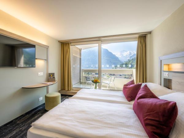 Metropole Swiss Quality Hotel : photo 2 de la chambre chambre double deluxe avec lit queen-size