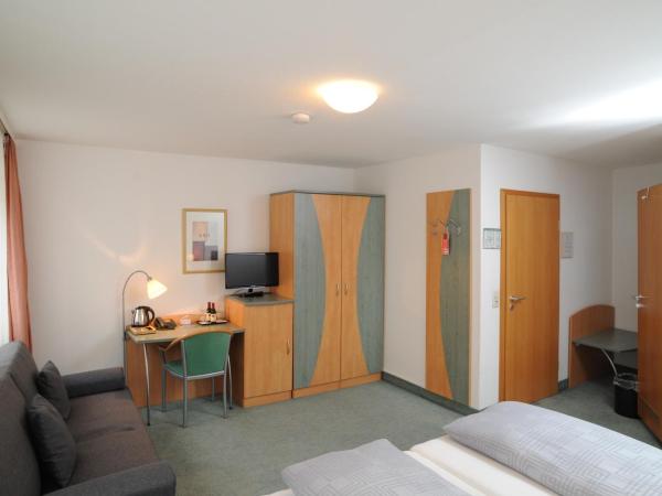 Central-Classic Hotel : photo 9 de la chambre chambre double