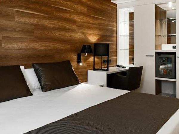 Catalonia Puerta del Sol : photo 3 de la chambre room #9057560