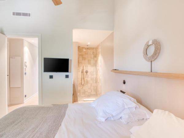 Domaine Santa Giulia Palace : photo 7 de la chambre appartement 2 chambres premium (6 adultes)