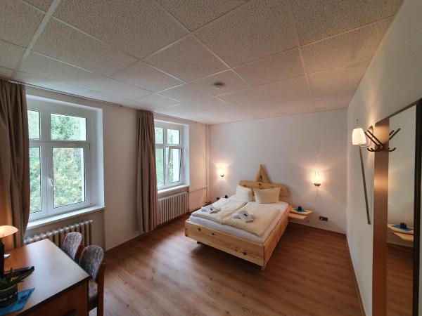 Waldhotel am See Berlin-Schmöckwitz : photo 3 de la chambre chambre double