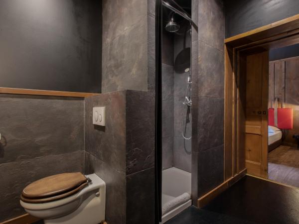 Refuge du Montenvers : photo 7 de la chambre chambre double ou lits jumeaux - vue sur montagnes