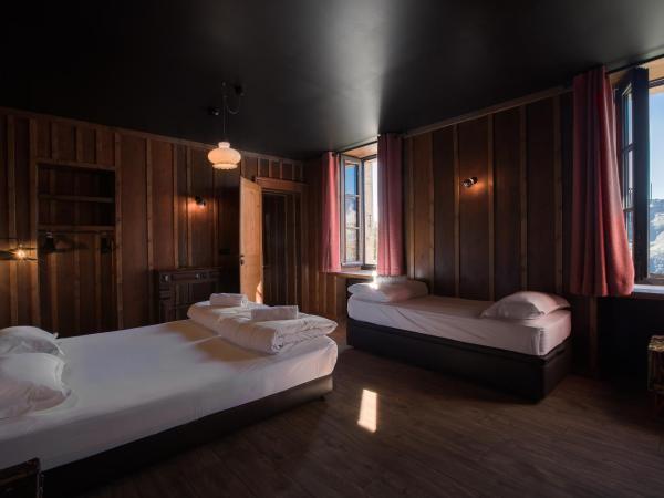 Refuge du Montenvers : photo 6 de la chambre chambre familiale - vue sur montagne