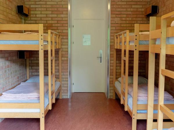 St. Gallen Youth Hostel : photo 2 de la chambre lit dans dortoir 6 lits