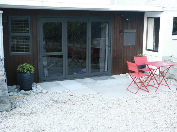 STUDIO@746 : photo 1 de la chambre studio avec vue sur jardin