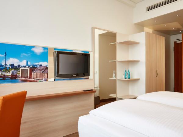 H+ Hotel Berlin Mitte : photo 3 de la chambre chambre double affaires