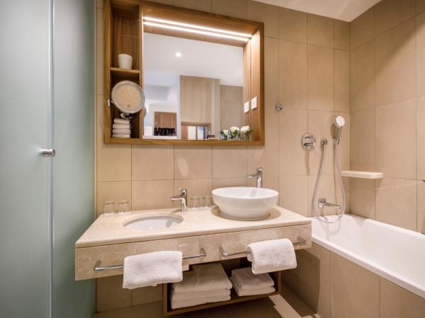 Girandella Valamar Collection Resort : photo 6 de la chambre suite for 2+2 - maro suites