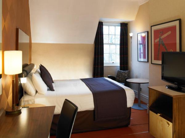 The Angel Hotel : photo 6 de la chambre chambre double standard
