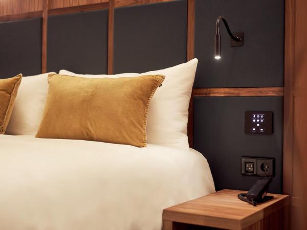 Met Hotel Amsterdam : photo 7 de la chambre chambre familiale sans fenêtre