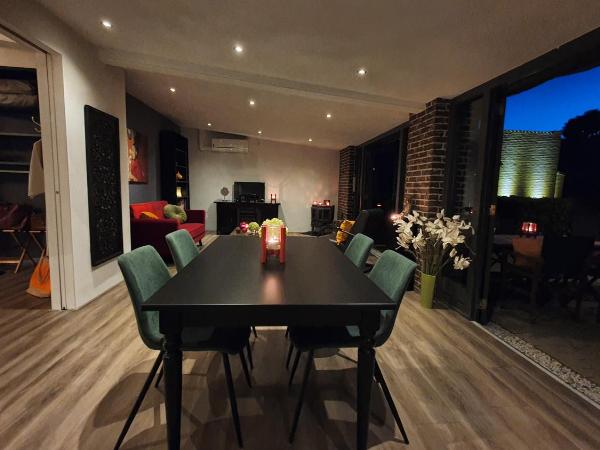 Downtown Hideaway, B&B Grand Deluxe : photo 6 de la chambre suite deluxe - vue sur jardin