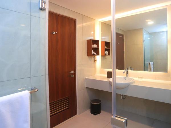 Luxury Inn Arion Hotel : photo 4 de la chambre chambre lits jumeaux deluxe