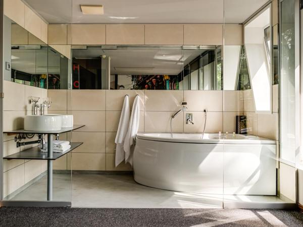 Botel Marina : photo 5 de la chambre chambre lit king-size supérieure