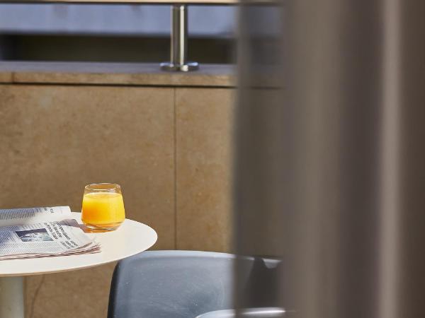 Silken Reino de Aragón : photo 2 de la chambre chambre double ou lits jumeaux avec terrasse