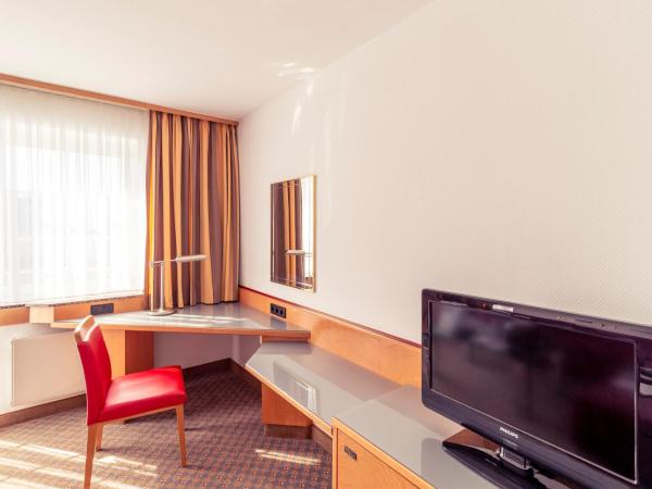Mercure Hotel Köln City Friesenstraße : photo 1 de la chambre suite lit king-size privilège