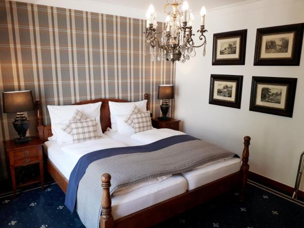 Hotel Windsor : photo 2 de la chambre chambre double - vue sur jardin