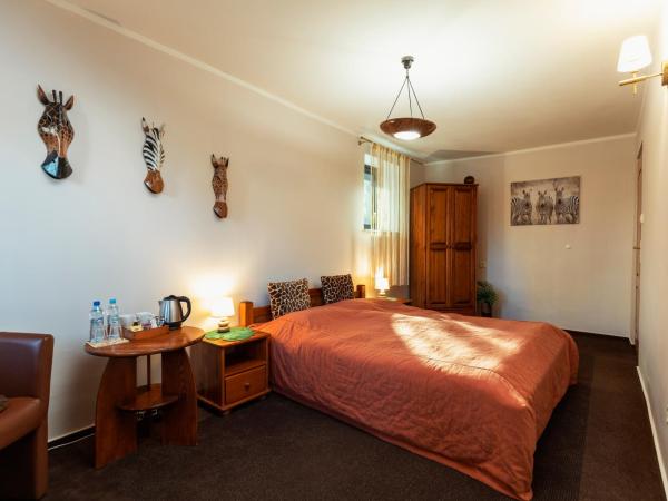 Villa Toscania-check in 24h : photo 2 de la chambre chambre double