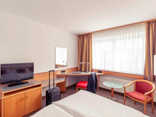 Mercure Hotel Köln City Friesenstraße : photo 3 de la chambre chambre standard lit queen-size