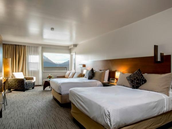 The Juniper Hotel & Bistro : photo 5 de la chambre chambre de luxe avec 2 lits doubles et vue sur la montagne