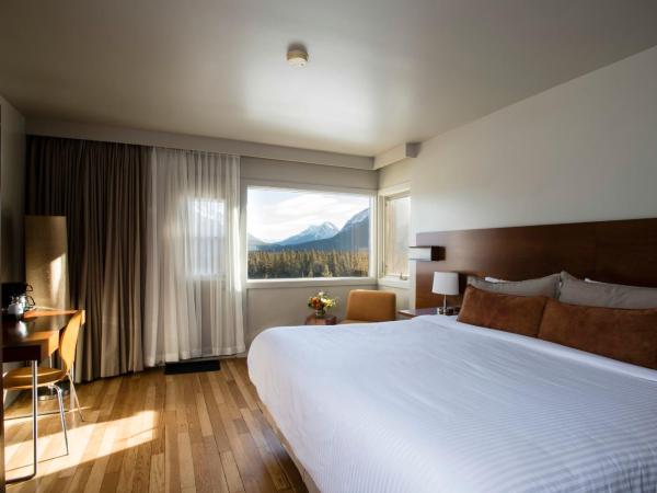 The Juniper Hotel & Bistro : photo 9 de la chambre chambre lit king-size de luxe - vue sur montagne