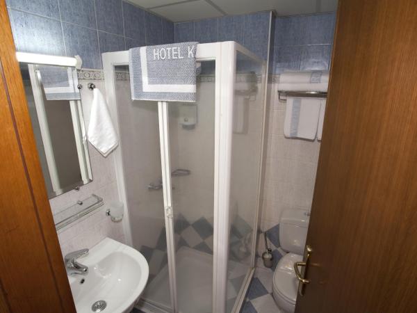 Hotel Katerina : photo 2 de la chambre chambre double ou lits jumeaux