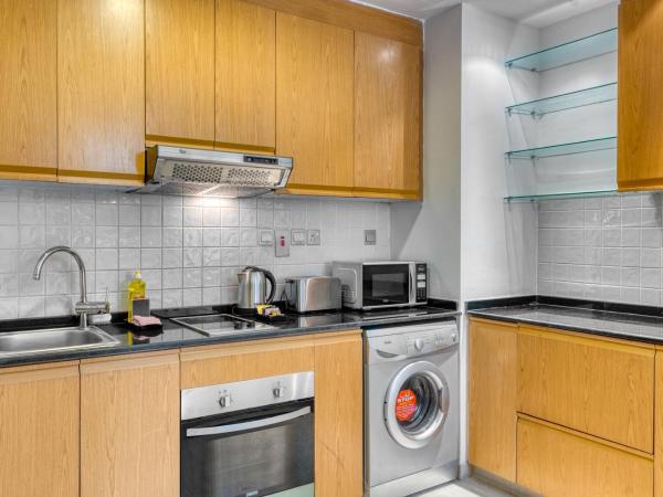 Grand Heights Hotel Apartments : photo 6 de la chambre studio classique