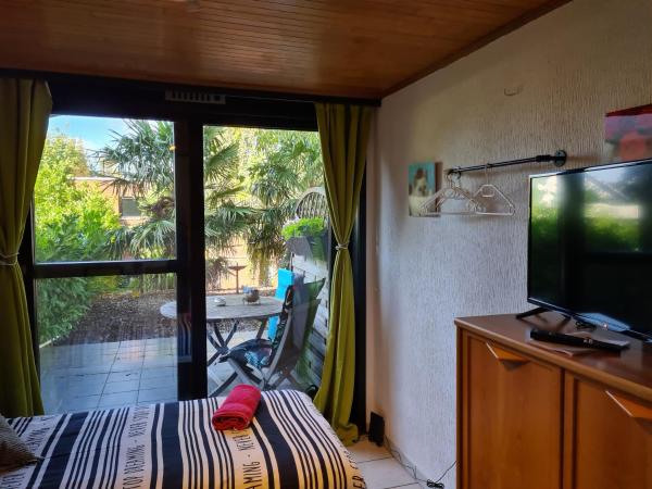 Homestay Gent-Merelbeke self check-in service : photo 9 de la chambre chambre simple - vue sur jardin