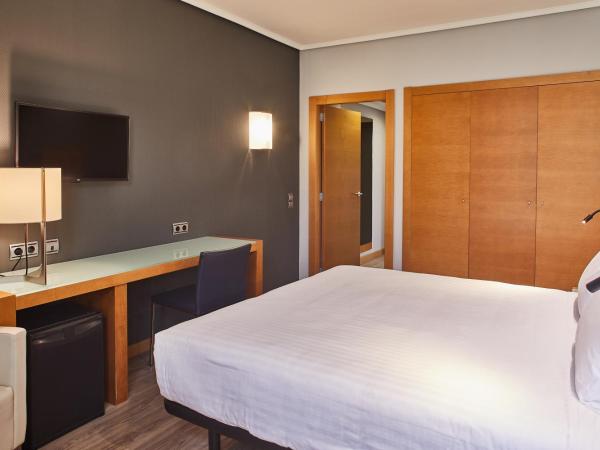 Hotel Silken Indautxu : photo 8 de la chambre chambre double ou lits jumeaux confort 