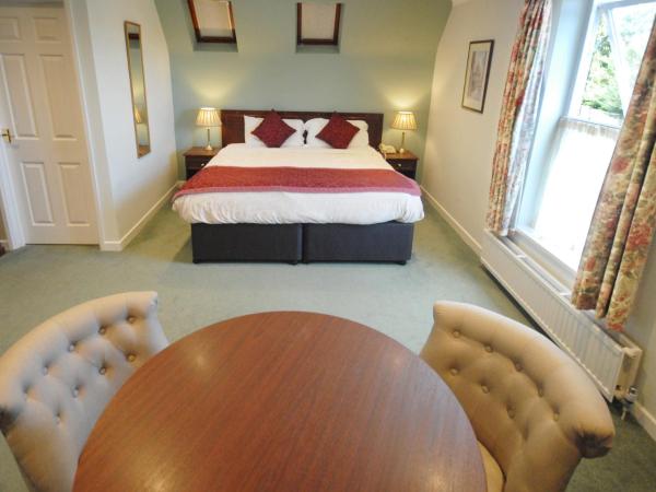 Marlborough House - Guest House : photo 10 de la chambre chambre double supérieure avec kitchenette