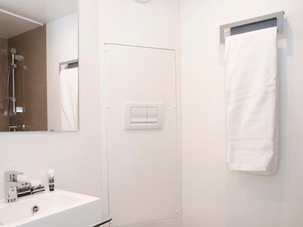 Résidence La Canopée : photo 6 de la chambre studio - chambre double