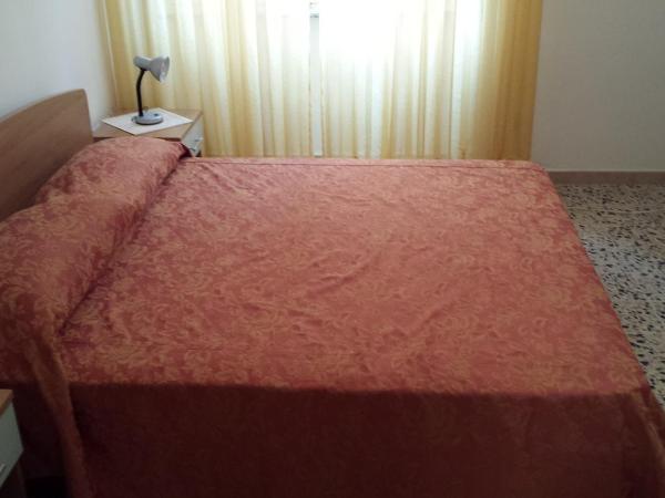 B&B Santa Gilla : photo 4 de la chambre chambre double ou lits jumeaux