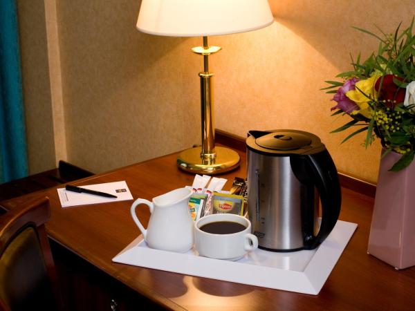 Classics Hotel Bastille : photo 5 de la chambre chambre lits jumeaux confort