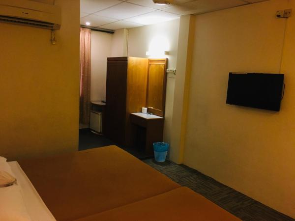 Coastal Park Hotel : photo 4 de la chambre chambre familiale