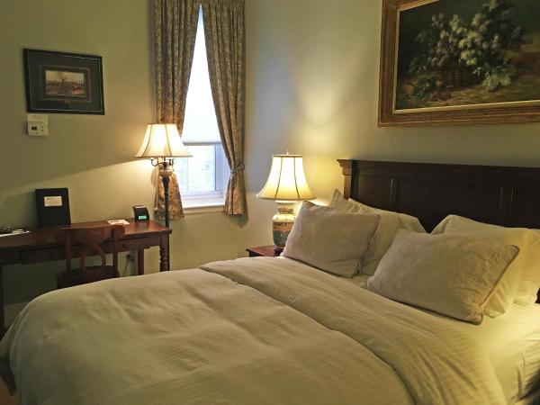 Morris House Hotel : photo 1 de la chambre chambre lit queen-size deluxe