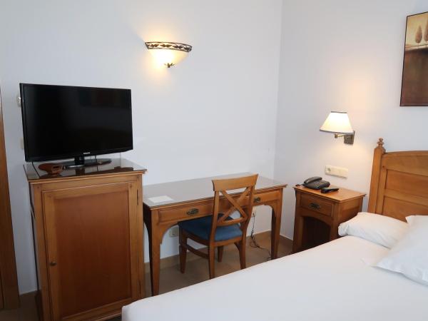 Hotel Gudamendi : photo 3 de la chambre petite chambre double