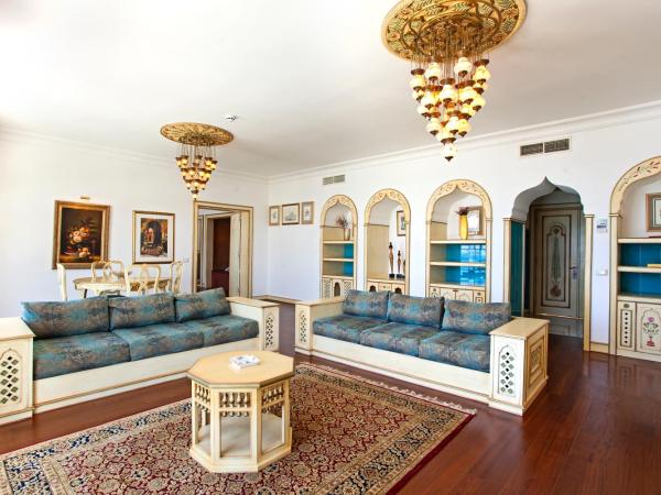 Salmakis Resort & Spa : photo 5 de la chambre suite lit king-size - vue sur mer