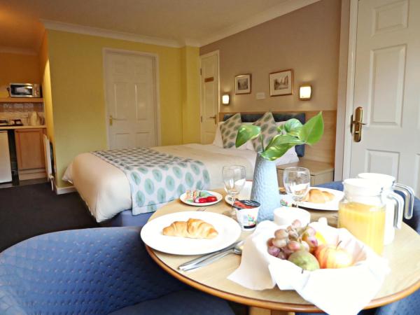 Marlborough House - Guest House : photo 5 de la chambre chambre double avec kitchenette