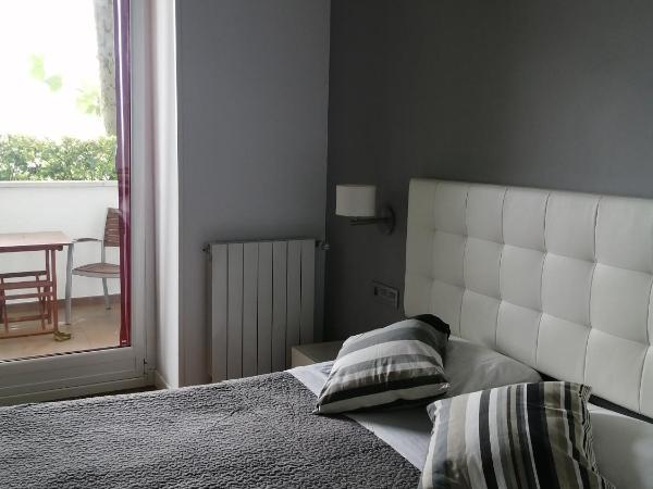 CR Luarri : photo 5 de la chambre chambre double ou lits jumeaux avec salle de bains privative