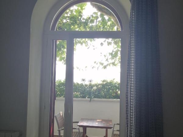 CR Luarri : photo 8 de la chambre chambre double ou lits jumeaux avec salle de bains privative