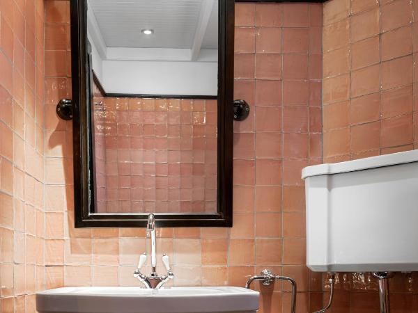 La França Travellers Adults Only : photo 4 de la chambre chambre double deluxe avec douche