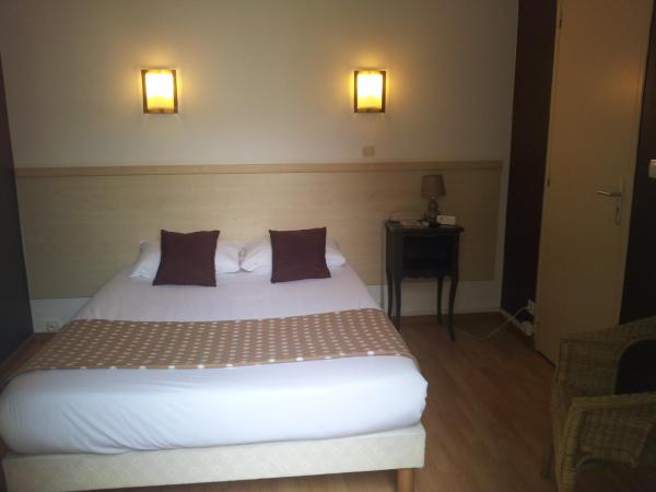 Hôtel Du Midi : photo 1 de la chambre suite - 1 à 5 personnes