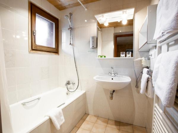 Hotel Les Bruyères : photo 1 de la chambre chambre double standard