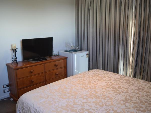 Bed & Breakfast in the Heart of Fendalton : photo 5 de la chambre chambre lit queen-size