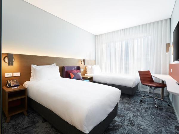 Holiday Inn Express Sydney Airport, an IHG Hotel : photo 4 de la chambre chambre lits jumeaux standard