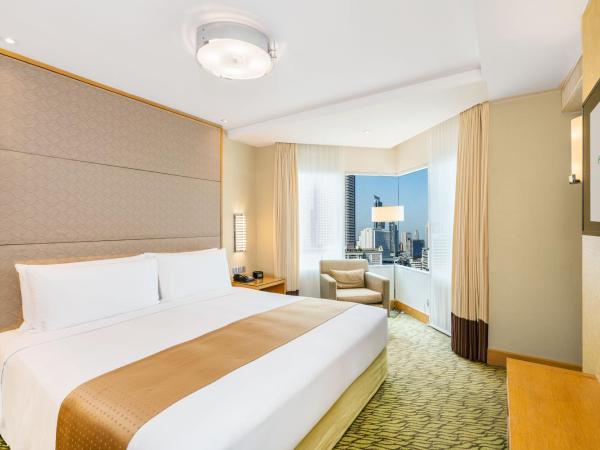Holiday Inn Bangkok Silom, an IHG Hotel : photo 1 de la chambre suite 1 chambre premium avec lit king-size - vue sur ville