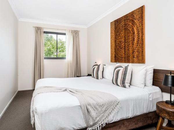 Byron Bay Hotel and Apartments : photo 10 de la chambre appartement 3 chambres avec 2 salles de bains