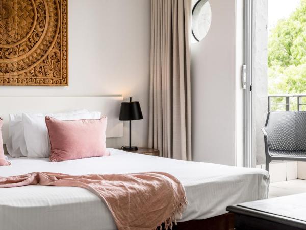 Byron Bay Hotel and Apartments : photo 6 de la chambre appartement 2 chambres avec 2 salles de bains