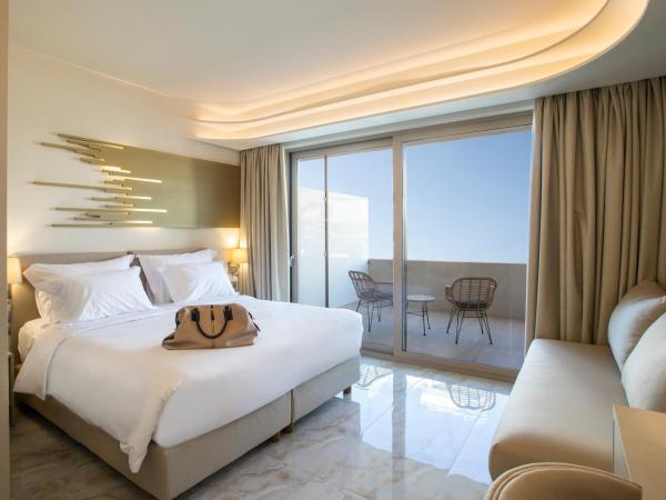 Green Suites Boutique Hotel : photo 7 de la chambre chambre deluxe double ou lits jumeaux