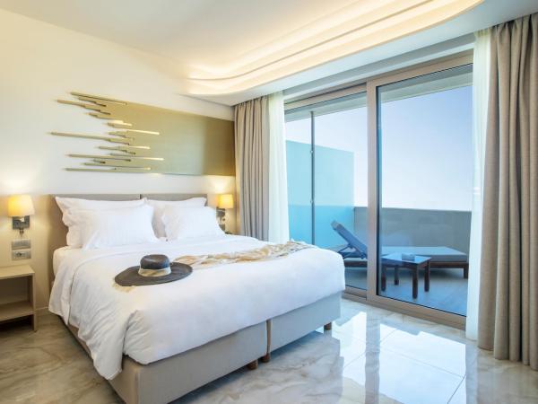 Green Suites Boutique Hotel : photo 4 de la chambre suite lit king-size avec balcon