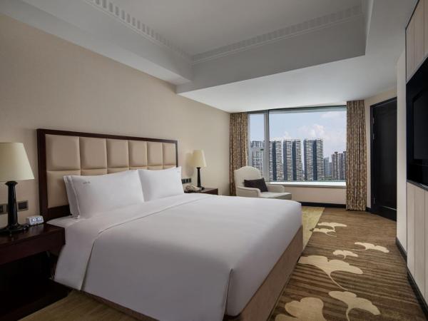 Holiday Inn Chengdu Century City West, an IHG Hotel : photo 4 de la chambre one-bedroom king suite with dining